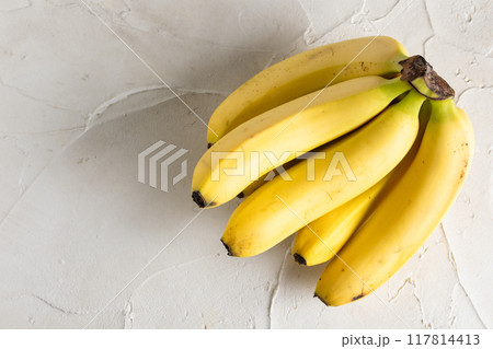 バナナ 117814413
