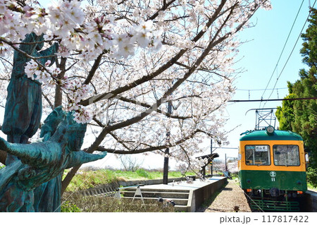 旧月潟駅と桜(新潟県) 旧月潟駅と桜(新潟県) 117817422