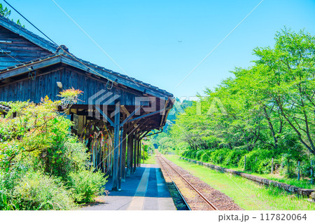 故郷へと続く線路 117820064