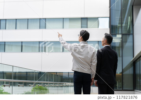 ビジネス　オフィスビル　不動産 117821876