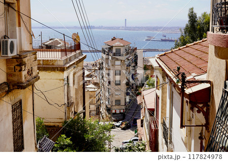 Algiers port view from the stairway 117824978