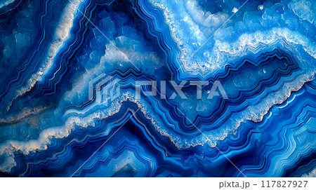 縞模様が美しいブルーの瑪瑙の断面のクローズアップ背景 縞模様が美しいブルーの瑪瑙の断面のクローズアップ背景 117827927