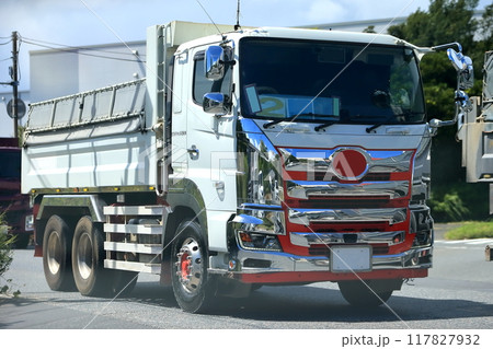 ダンプトラック　イメージ 117827932