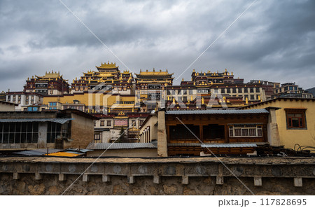 Beautiful architecture of Songzanlin Monastery the largest Tibetan Buddhist monastery in Shangri-La town in Yunnan province of China. 117828695
