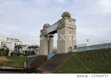 川崎河港水門 117829772