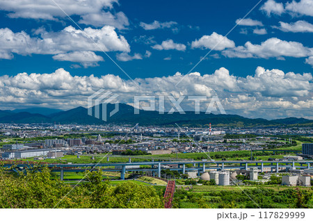 男山展望台からからの京都市方面の眺め 男山展望台からからの京都市方面の眺め 117829999