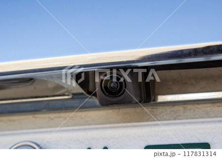 車のバックカメラ 117831314