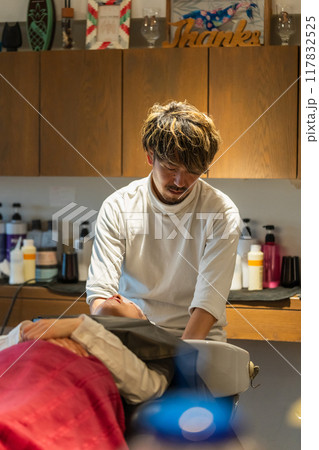 beauty parlor beauty parlor 117832525
