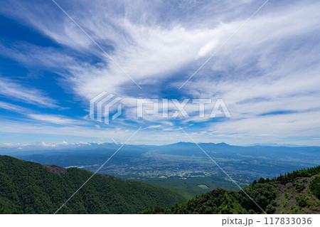 【山素材】夏のトーミの頭から見る善光寺平方面【長野県】 【山素材】夏のトーミの頭から見る善光寺平方面【長野県】 117833036