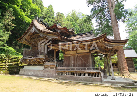 紙祖神 岡太神社・大瀧神社　下宮の社殿 117833422