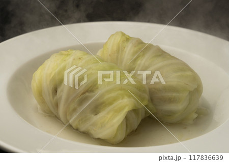 ロルキャベツ　煮込んだロールキャベツ 117836639