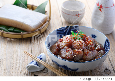 ピリ辛こんにゃく （ こんにゃくの煮物 ） 117837224