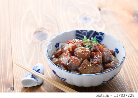 ピリ辛こんにゃく ( こんにゃくの煮物 ) ピリ辛こんにゃく ( こんにゃくの煮物 ) 117837229