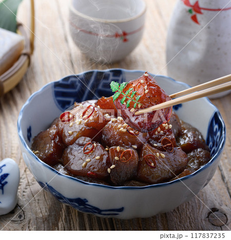 ピリ辛こんにゃく （ こんにゃくの煮物 ） 117837235