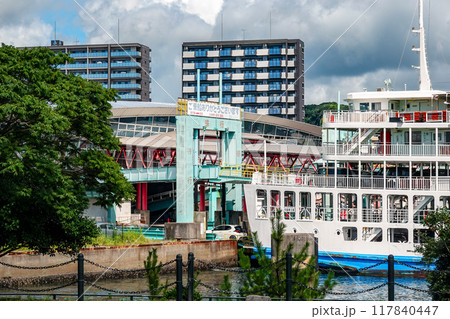 鹿児島港 桜島フェリーターミナル（鹿児島県鹿児島市） 117840447