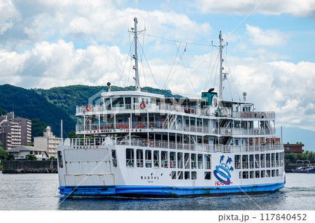 鹿児島港 桜島フェリーターミナル（鹿児島県鹿児島市） 117840452