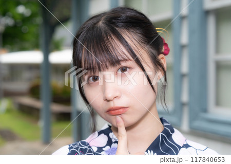 倉敷アイビー浴衣の美少女 117840653