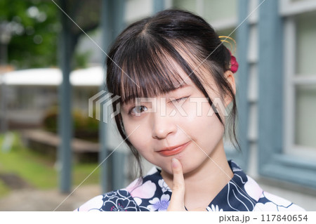 倉敷アイビー浴衣の美少女 117840654