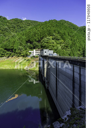 佐治　佐治川ダム　鳥取県鳥取市 117848608