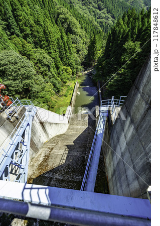 佐治　佐治川ダム　鳥取県鳥取市 117848612