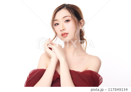 Beautiful young asian woman with clean fresh skin on white background, Face care, Facial treatment, Cosmetology, beauty and spa, Asian women portrait. Beautiful young asian woman with clean fresh skin on white background, Face care, Facial treatment, Cosmetology, beauty and spa, Asian women portrait. 117849134