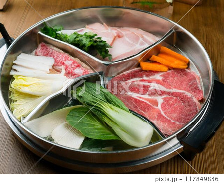 美味しそうなしゃぶしゃぶ 美味しそうなしゃぶしゃぶ 117849836