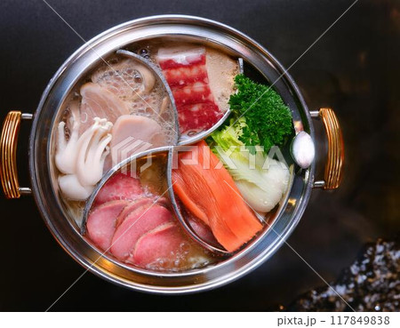 美味しそうなしゃぶしゃぶ 美味しそうなしゃぶしゃぶ 117849838