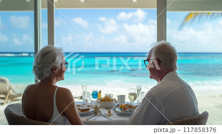 海辺のホテルでのロマンチックな朝食 海辺のホテルでのロマンチックな朝食 117858376