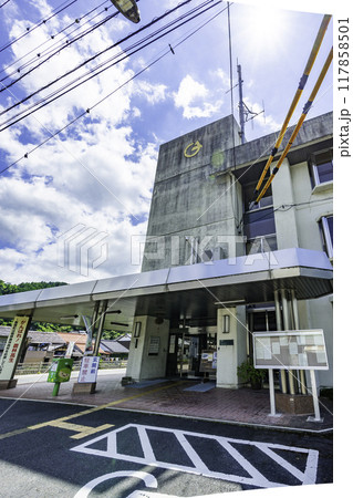 智頭　智頭町役場　鳥取県智頭町 117858501