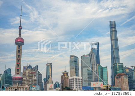 上海の風景 117858693