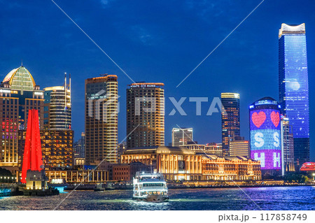 上海の夜景 117858749