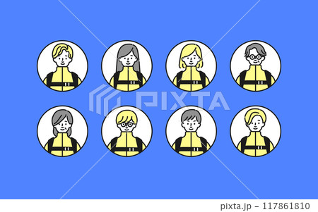 災害に備える人たちのアイコンセット 災害に備える人たちのアイコンセット 117861810