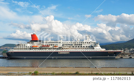 小樽　クルーズ船にっぽん丸 色内埠頭公園から 117862013