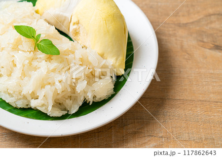 Durian sticky rice on plate Durian sticky rice on plate 117862643