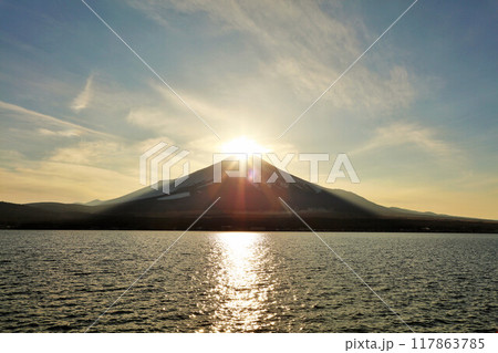 ダイヤモンド富士 117863785