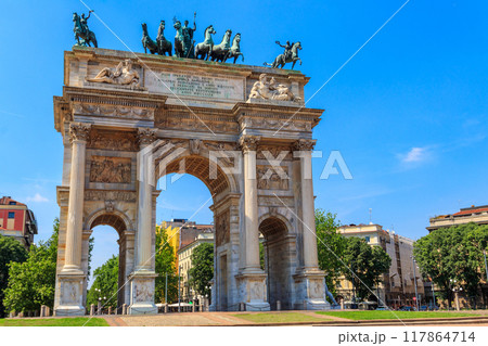Arch of Peace in Sempione Park, Milan, Lombardy, Italy 117864714