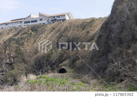 海沿いの廃線跡02 海沿いの廃線跡02 117865302