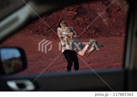 Carefree couple enjoying summer trip Carefree couple enjoying summer trip 117865362