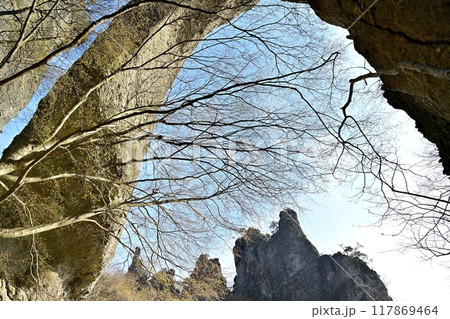 妙第山第一石門と岩峰群 117869464