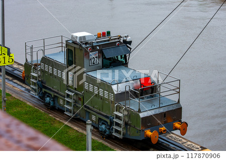 パナマ運河 117870906