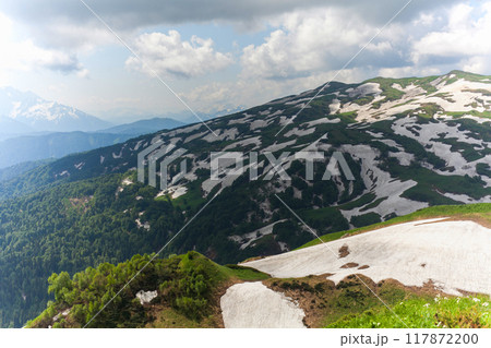 Majestic Mountain Peaks in Summer 117872200