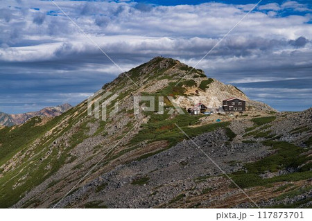 紅葉の一ノ沢から大天井岳 117873701