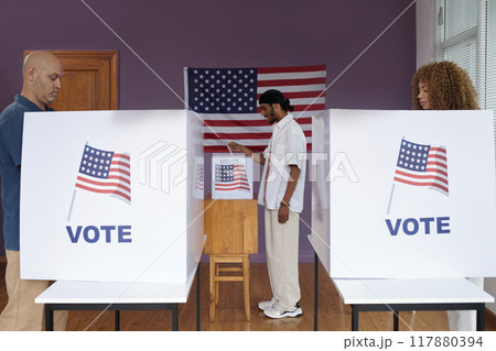 American People Voting For Their Country 117880394