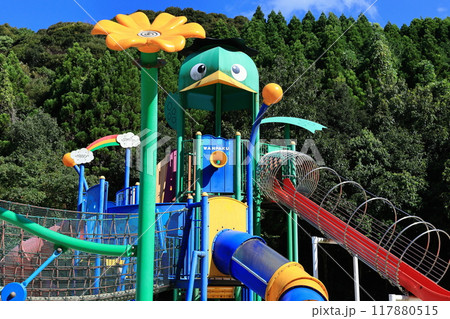 薩摩川内市総合運動公園　わんぱく広場のコンビネーション遊具 117880515