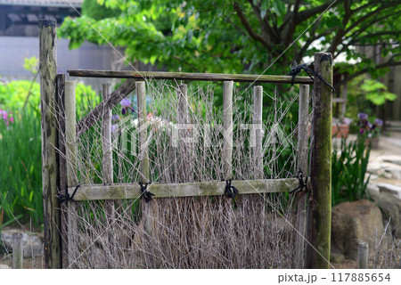 鞆の浦阿弥陀寺の寺庭竹穂垣 117885654