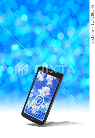 インターネットに繋がるスマートフォン 117886345