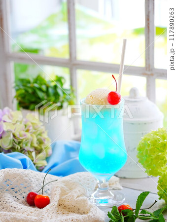 夏スイーツ クリームソーダ 夏スイーツ クリームソーダ 117890263