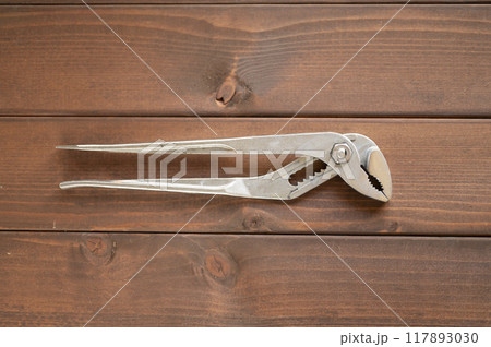 ウオーターポンププライヤー 117893030