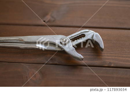 ウオーターポンププライヤー 117893034