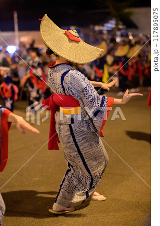 西馬音内盆踊り　2024年　秋田県 117895075